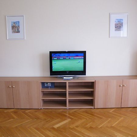 Apartment Buda Central Residence Budapest Luaran gambar